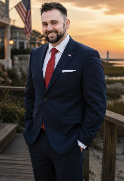 Zach Thomas — Escrow Officer & Title Specialist